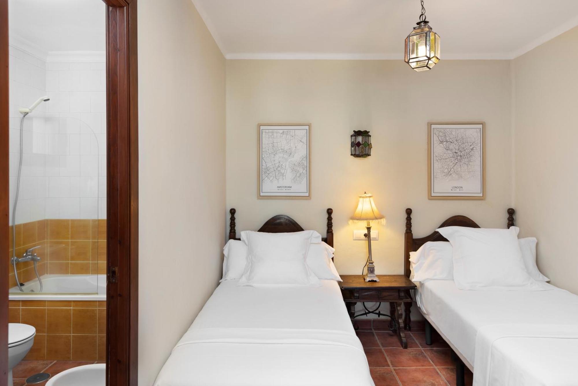 Suites Cortijo Fontanilla Conil De La Frontera Esterno foto