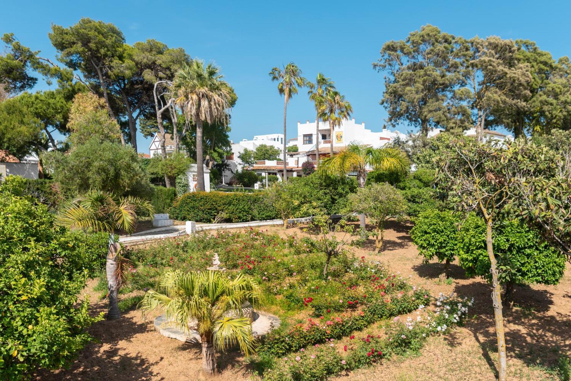Suites Cortijo Fontanilla Conil De La Frontera Esterno foto